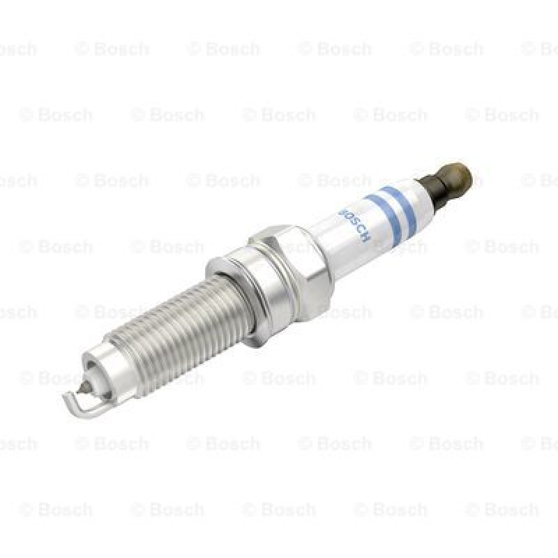 Свеча зажигания Bosch 0 242 140 528